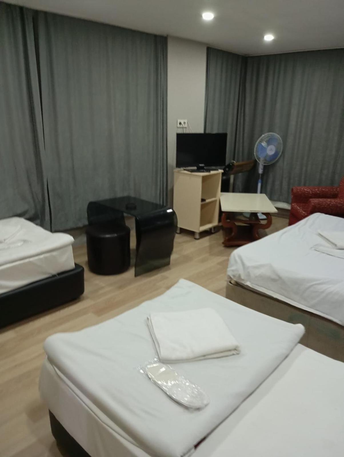 Nisanca Simge Suit Otel Estambul Exterior foto